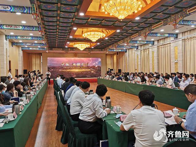 省援疆指挥部在济南成功举办喀什地区重点项目暨旅游援疆推介会