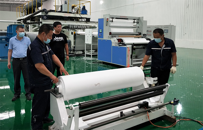 好消息!德州德城首条熔喷布生产线成功试产