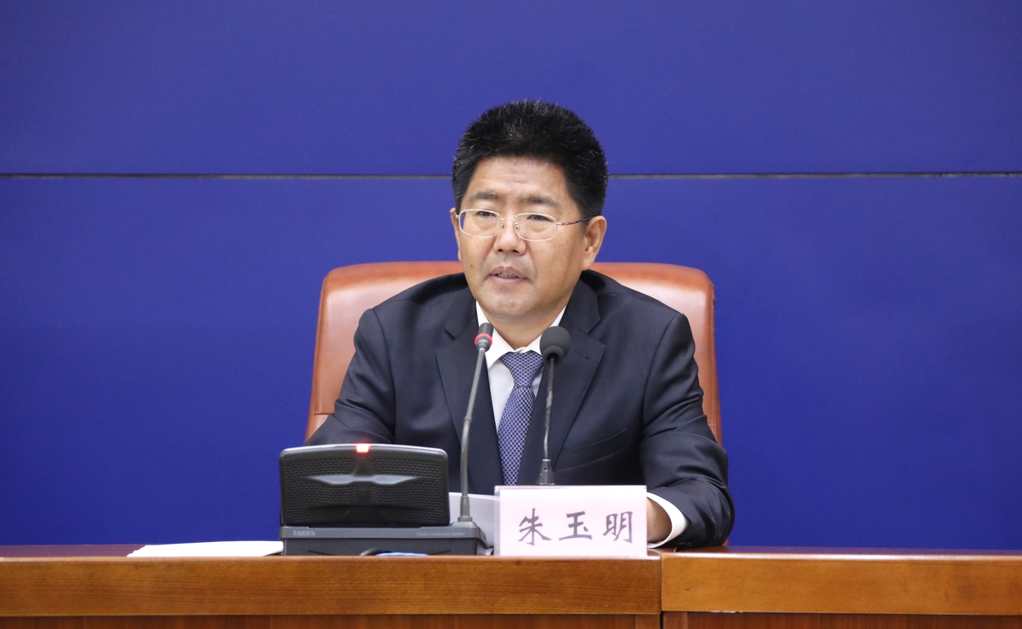 如何做好黄河沿线生态保护和产城融合高质量发展?