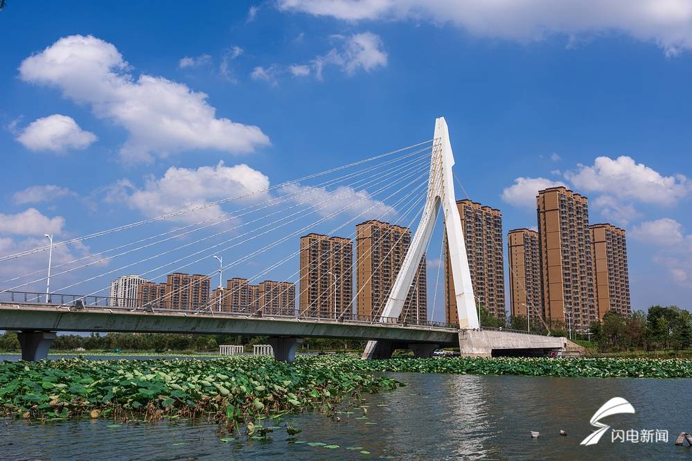 组图美在菏泽蓝天白云下的菏泽地标