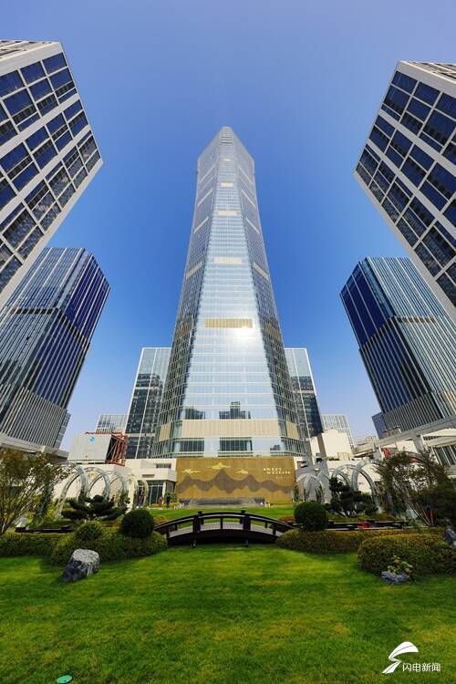 飞吧山东济南第一高正式易主399米云鼎大厦高耸入云