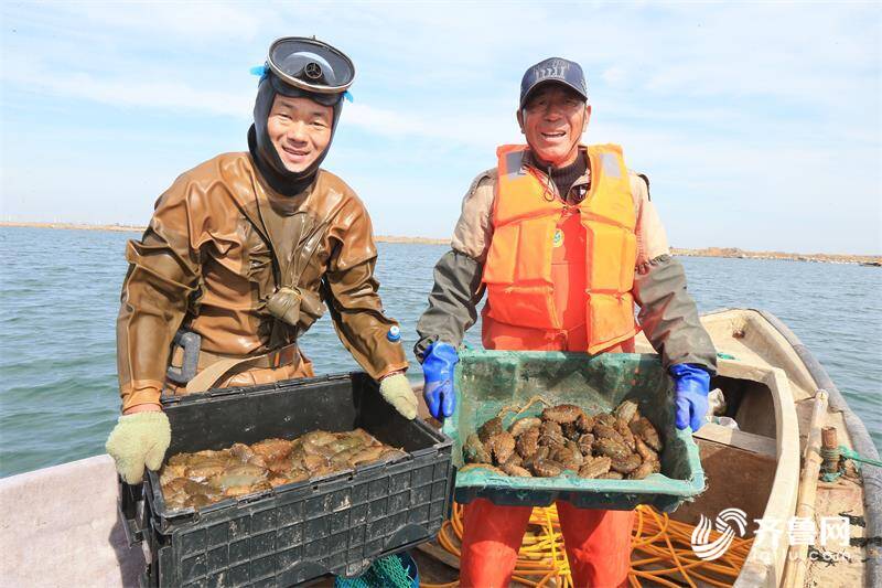 在海鲜的世界里，水产品的加工技术不仅影响着食材的品质和风味，更关乎消费者的健康与体验。今天就让我们通过几个具体案例，看看不同加工方式如何让普通原料变身成为市场上的抢手货。