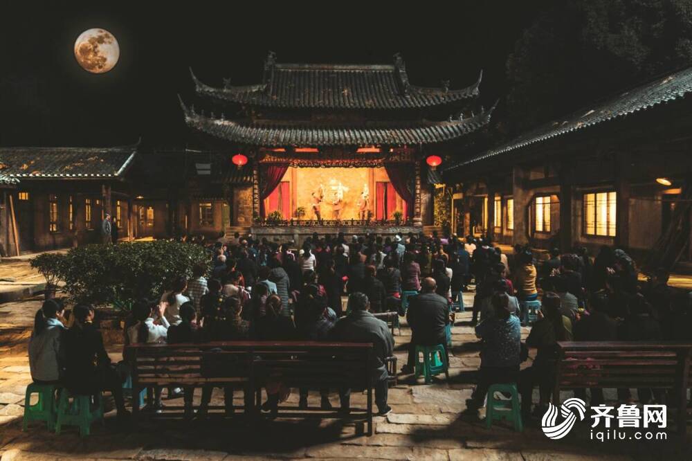 月是故乡明 山东卫视今晚开播 王茜华 花漾剧客厅 带来秘密武器 网台 山东卫视 齐鲁网