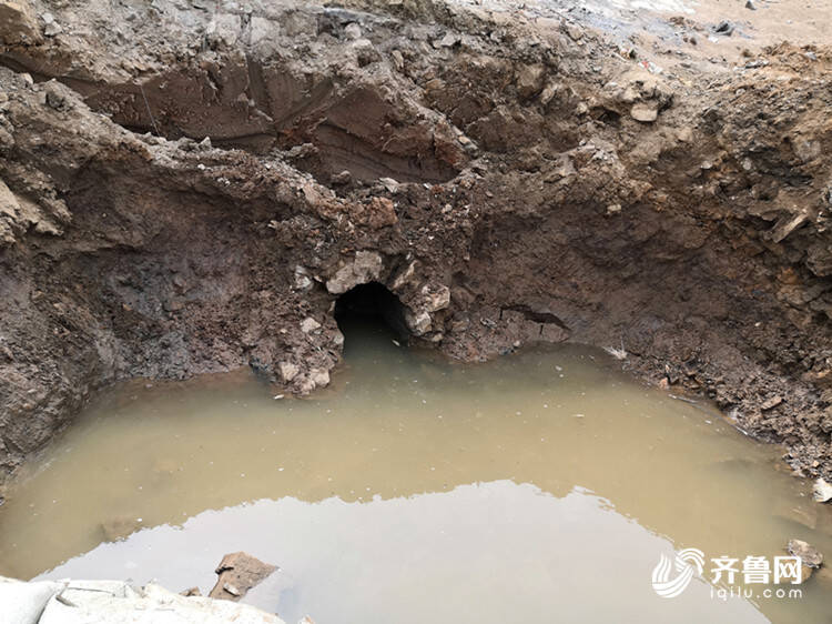 把数百万全体构造起水库清淤方式来-机器人清淤设备(2)