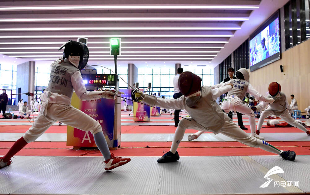 进击吧击剑少年千余名小剑客亮剑济南