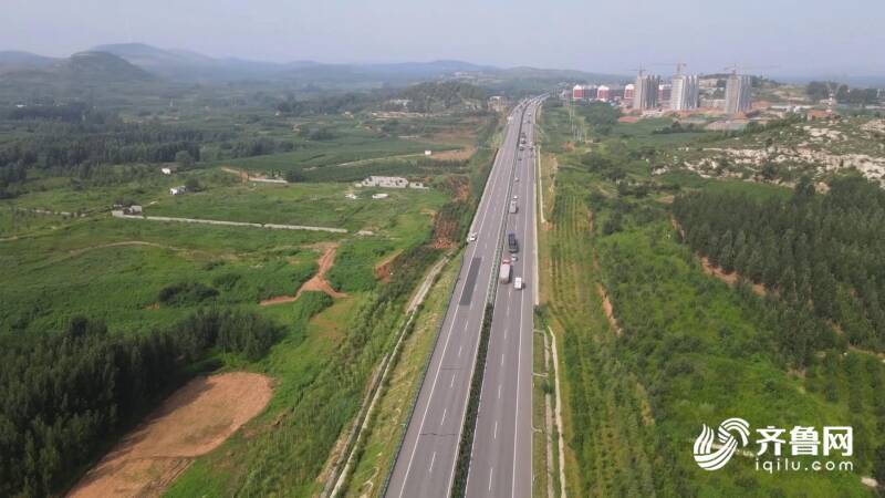 我为群众办实事肥城市整治事故路保群众出行平安