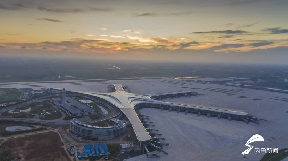 青岛胶东国际新机场正式运营