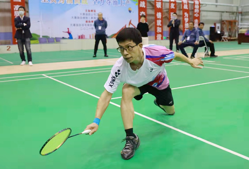 电力公司成功举办大港油田公司第八届“绿电杯”职工羽毛球比赛