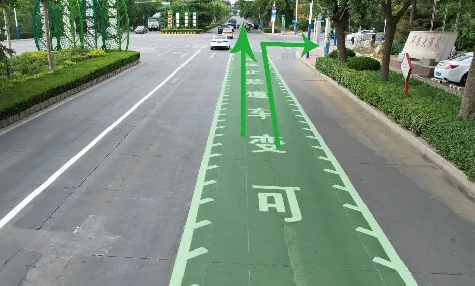 泰安城区新增3条直右可变车道，怎么走看过来！