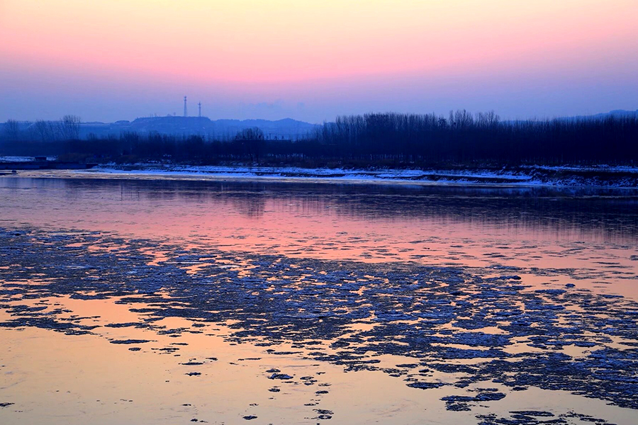 黄河东阿段出现流凌