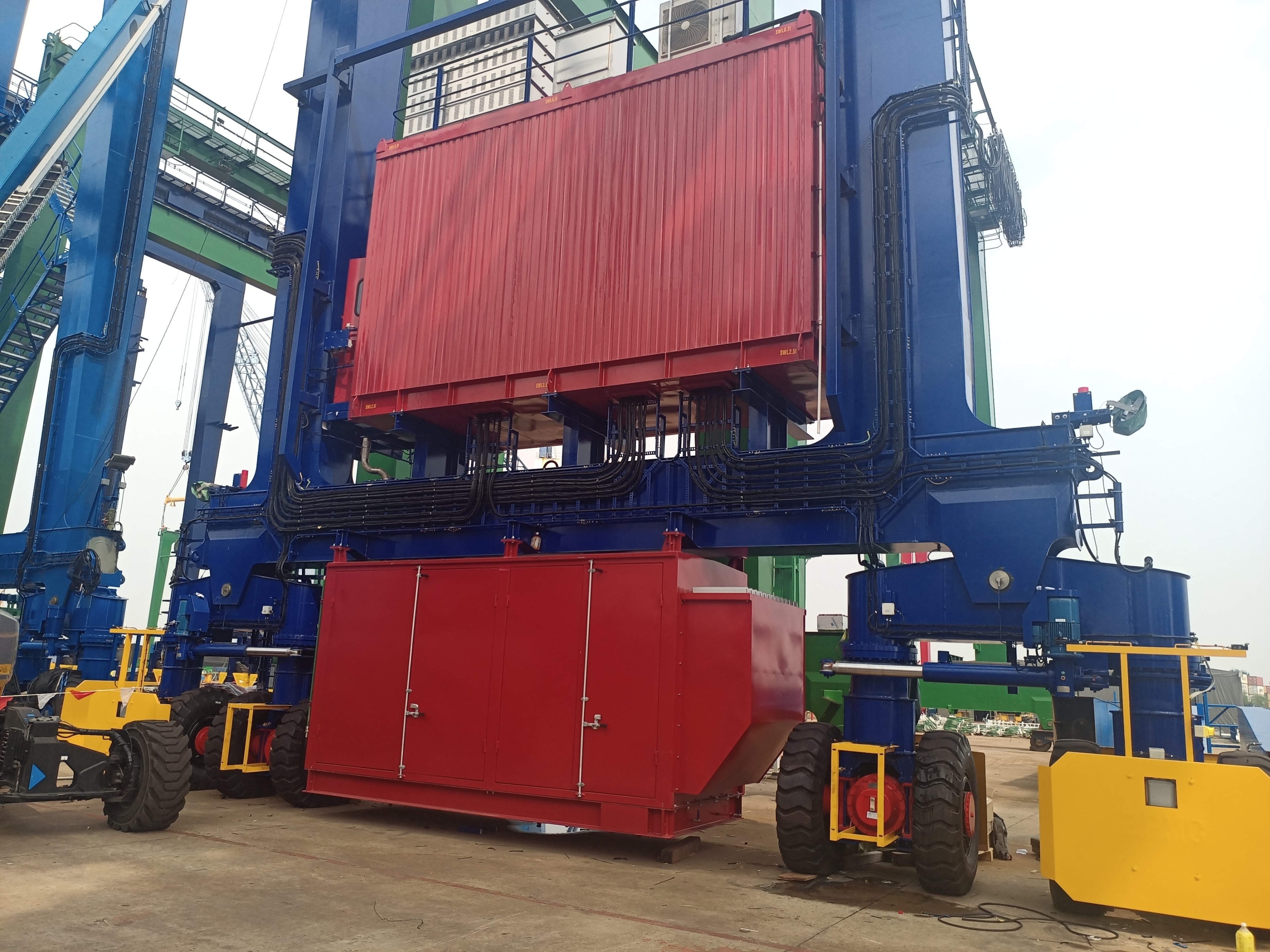骄傲潍柴进军港口起重机械发电动力市场取得新突破