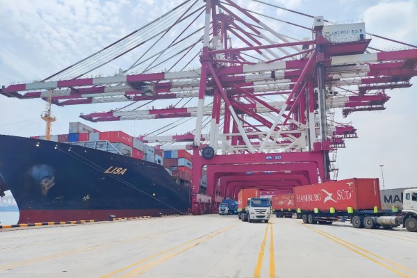 Qingdao Port adds new container service