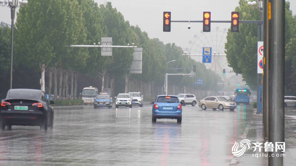 菏泽、济宁、枣庄、临沂、日照、青岛等地今天有大到暴雨局部大暴雨