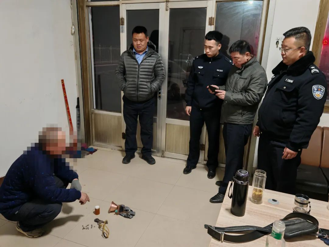 男子非法狩獵斑鳩 被鄒平警方抓獲