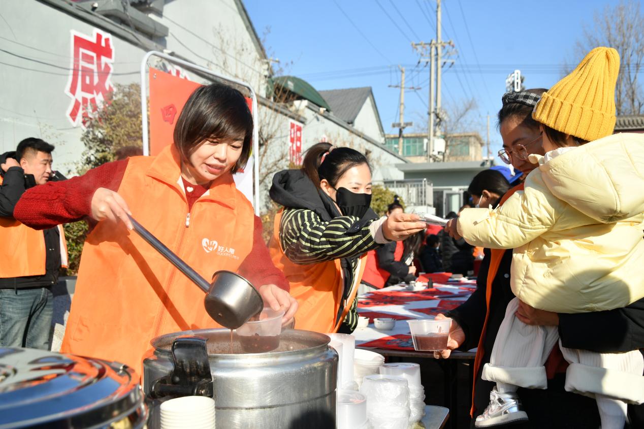 临沂罗庄:浓情腊八惠群众 “粥”到服务颂新年