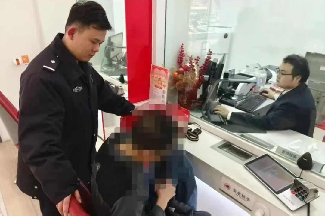惠民：幸好民警及時趕到 為其保住了24萬元