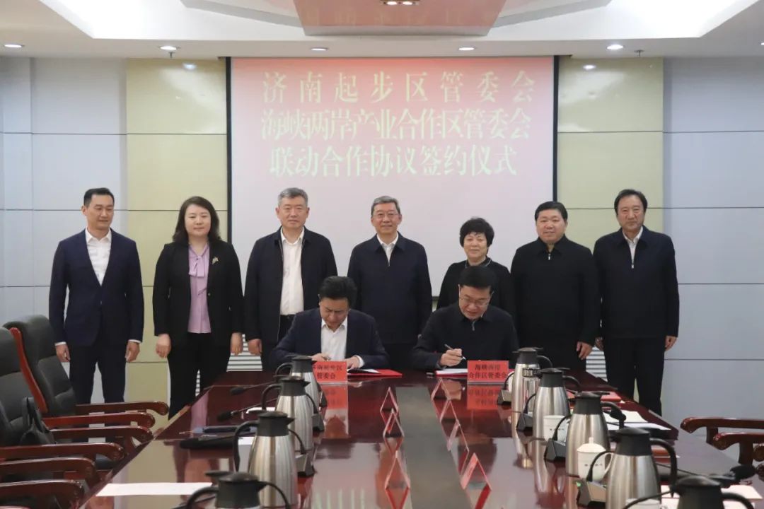“携手共建药品安全防线”安全用药科普活动走进万科城社区