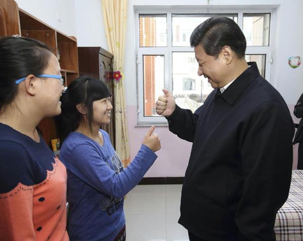 時政微觀察丨對這個群體，總書記要求“格外關心、格外關注”