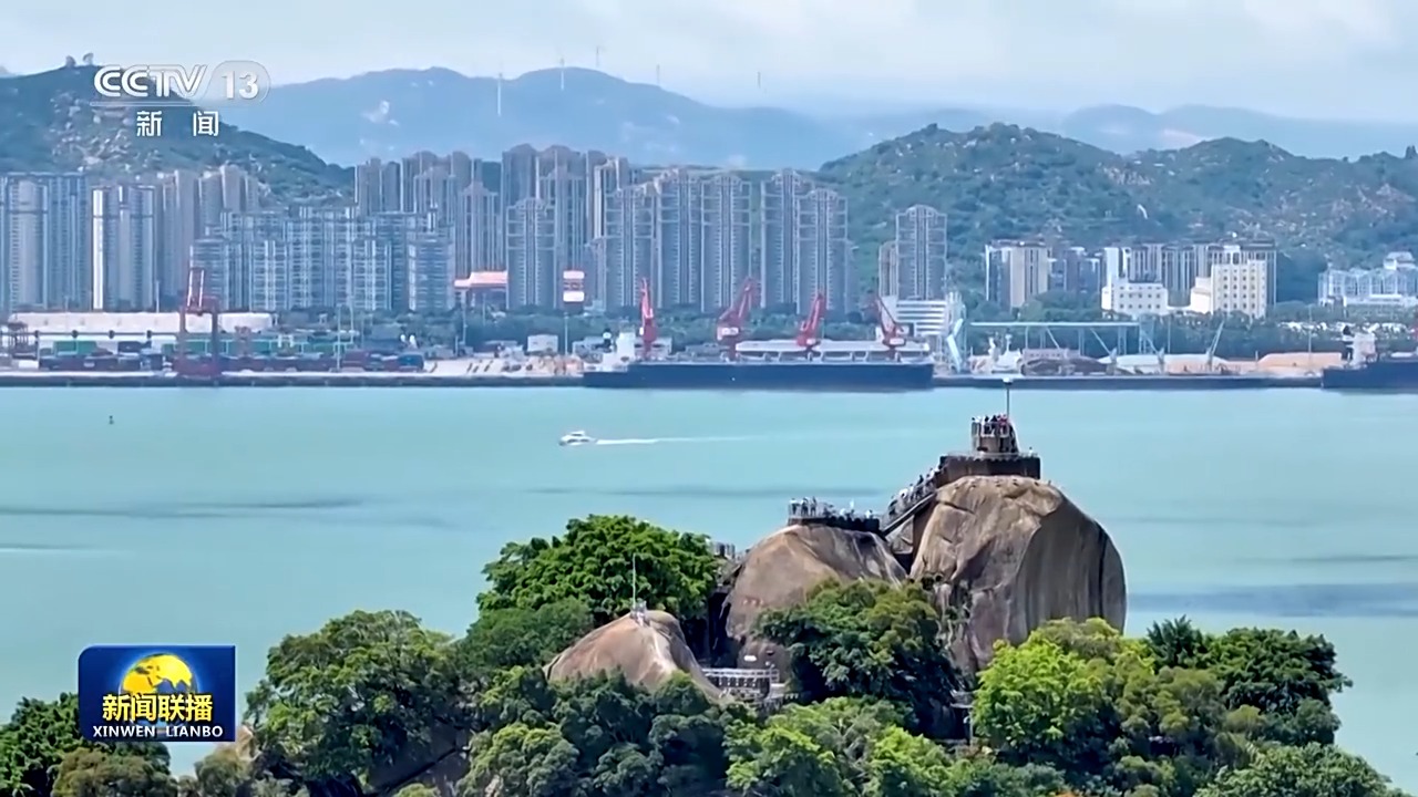 “廈門發(fā)展戰(zhàn)略”啟示:把規(guī)劃藍圖轉(zhuǎn)化為破解發(fā)展難題、增進民生福祉的實際行動