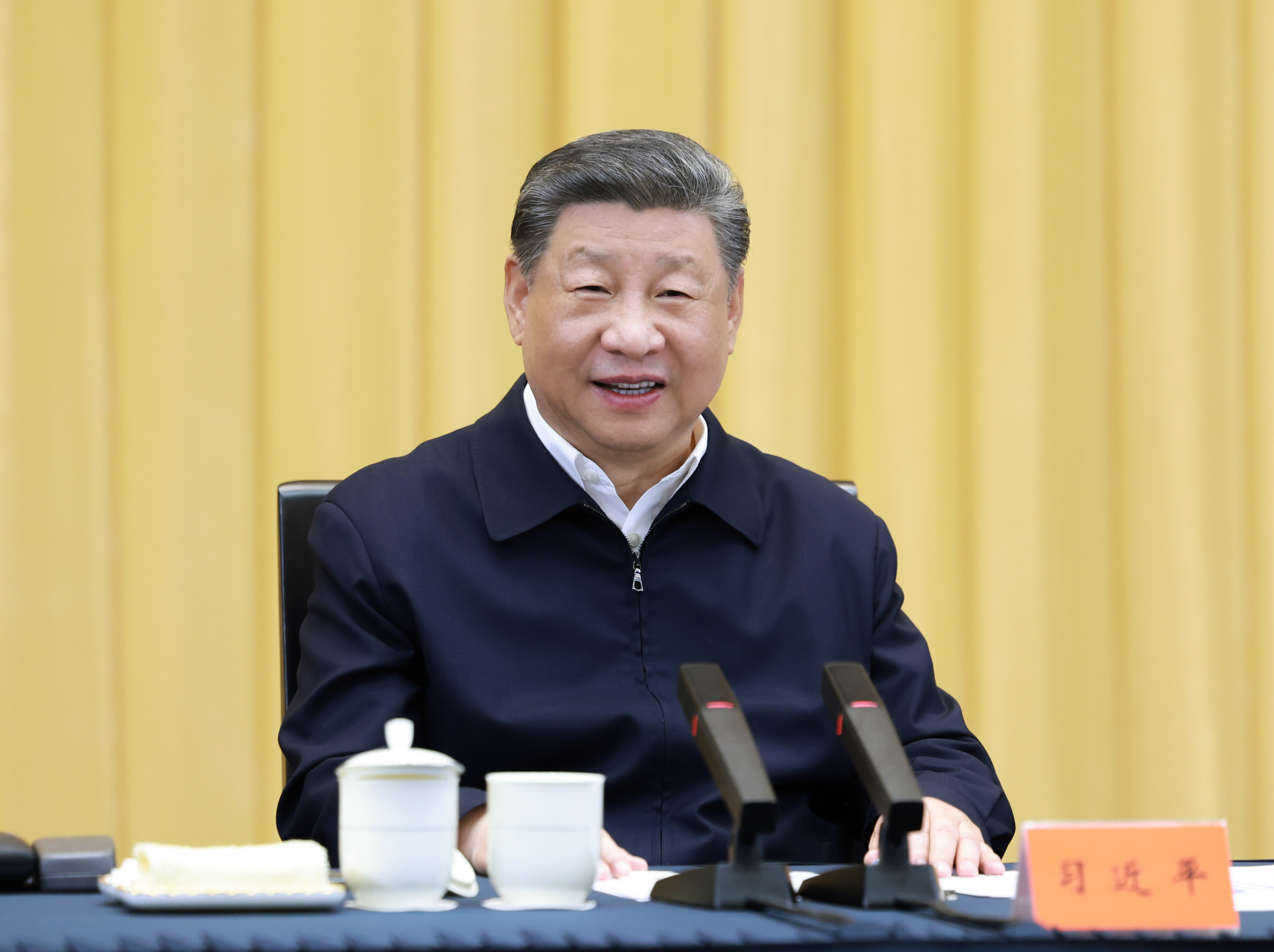 2025年4月30日上午，習近平總書記在上海主持召開部分省區市“十五五”時期經濟社會發展座談會并發表重要講話。