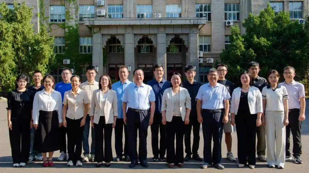 齐鲁最美教师|山东农业大学花生科技创新团队:国家粮食安全的守护者