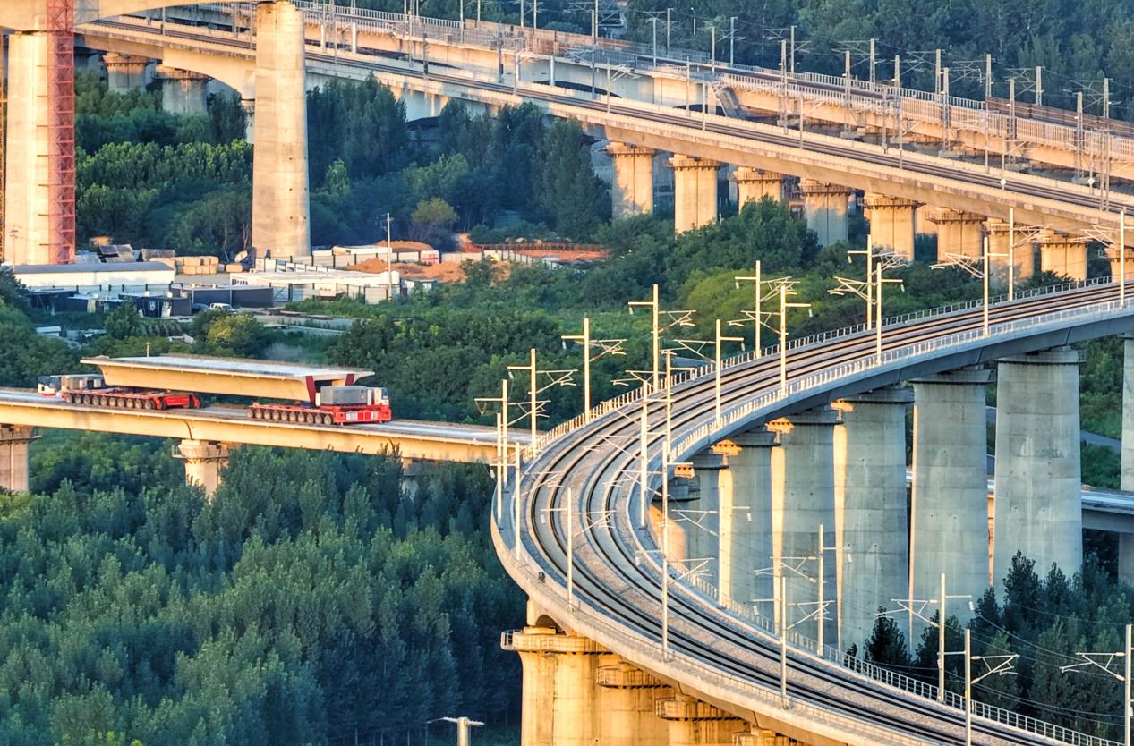济南市铁路项目加快建设