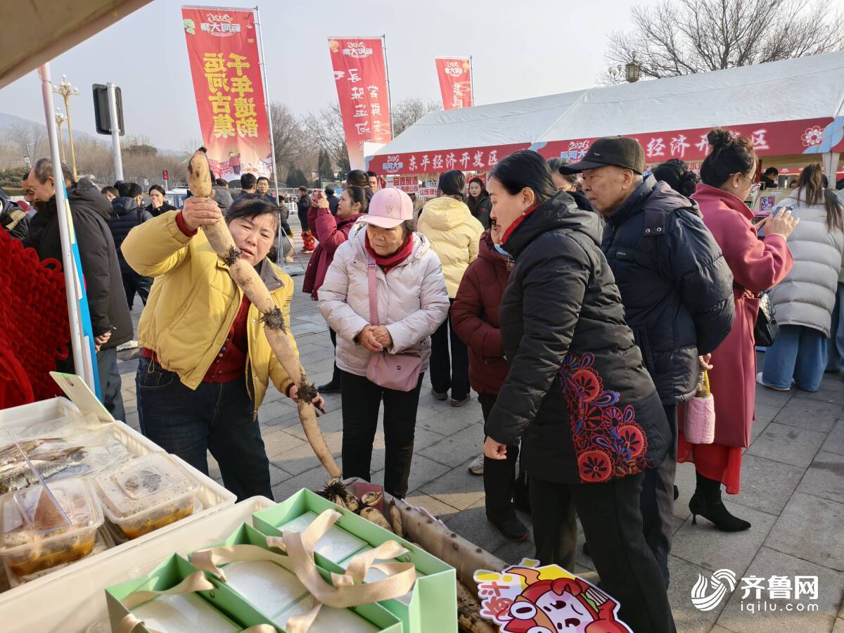 太吸睛！新湖湖鲜+藕虾文创亮相东平运河大集(图1)