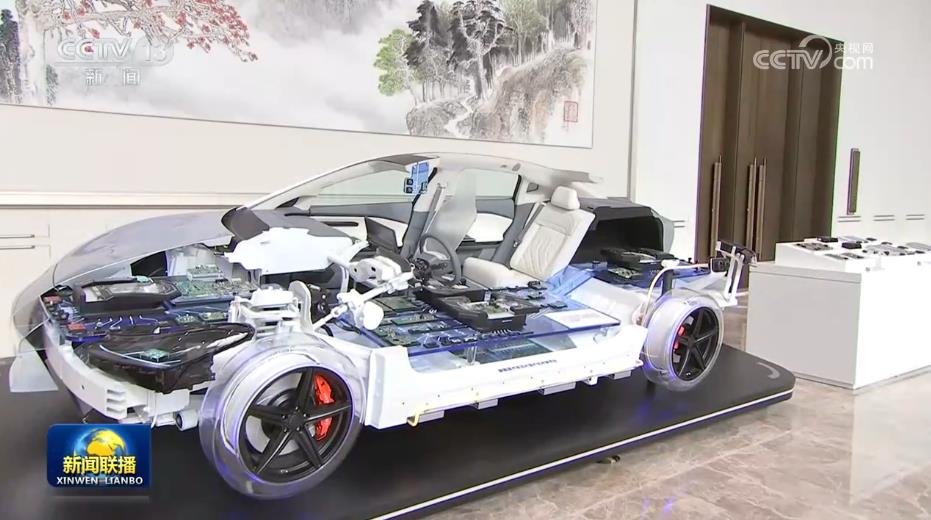 以科技创新和产业创新深度融合 推动建设现代化产业体系