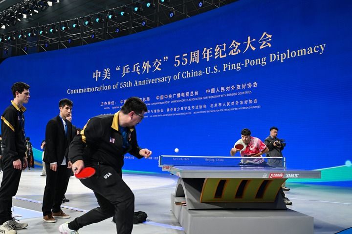 习近平主席贺信激励中美各界人士拉紧友谊纽带