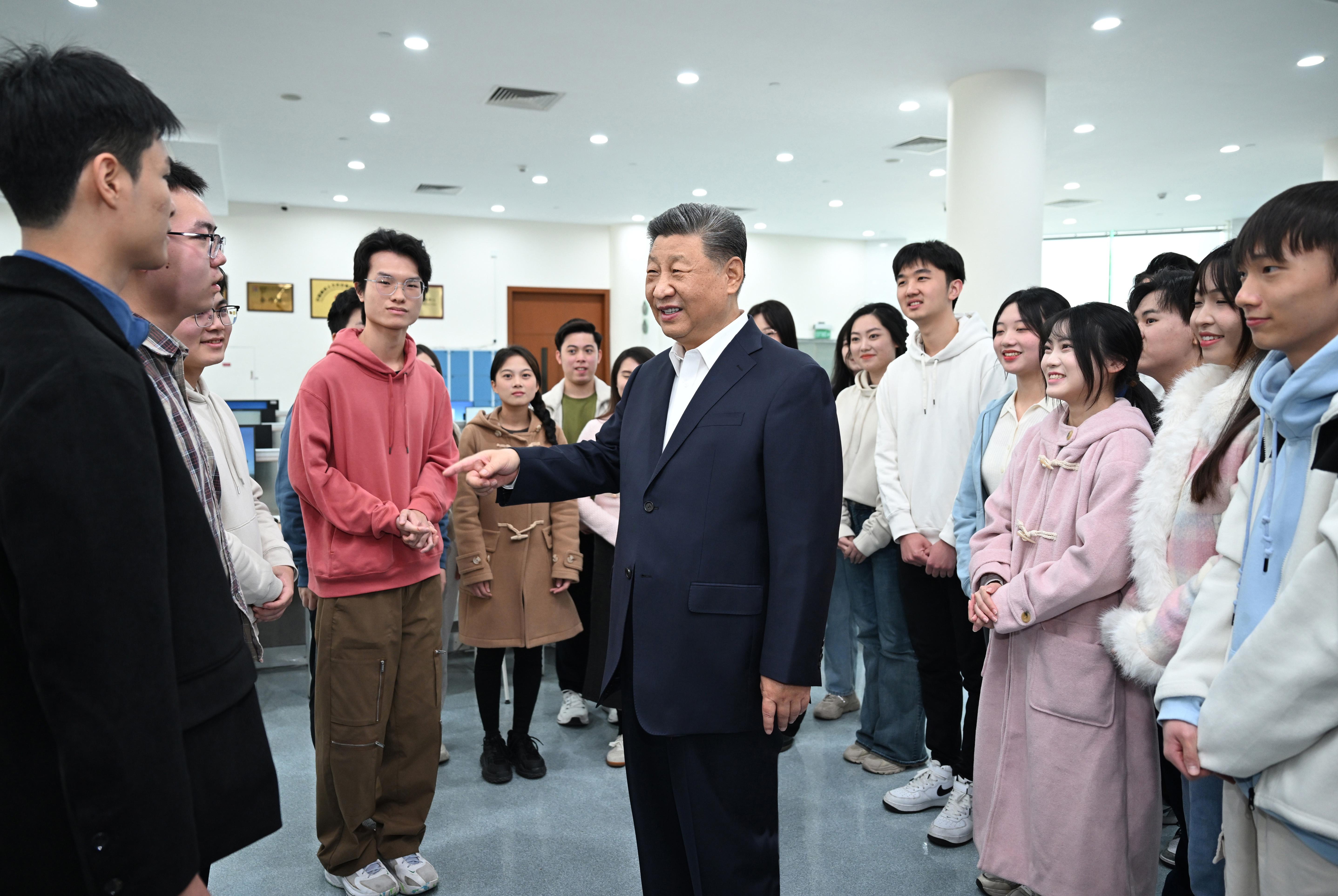 人民领袖|一副对联里的青春寄望