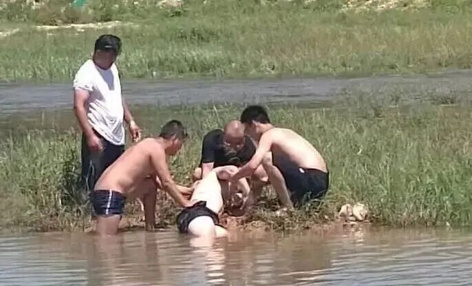 点赞山东人丨济南勇救落水群众 肥城张晓好样的!