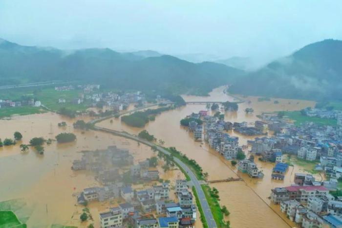 强降雨致江西赣州多地受灾 江西启动Ⅲ级救灾应急响应