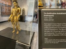 “此文物在考察西藏时收集而来”，英国博物馆认错了