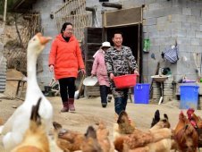 人民日報：兜住兜牢基本民生保障底線
