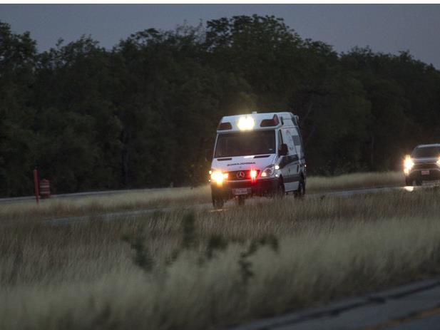 美國得州貨車慘案死亡人數升至53人 4名涉案者被起訴