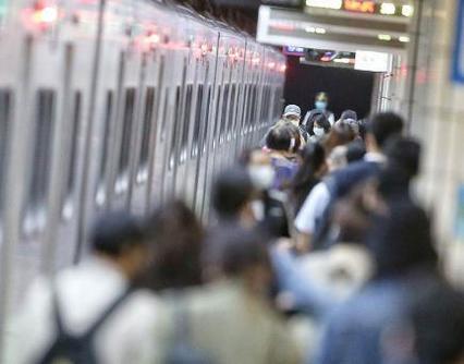 台湾东南部海域发生4.6级地震 台铁部分列车延误