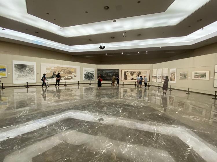 近300件优秀作品参展 喜迎二十大·山东省黄河主题美术创作大展在济南开展