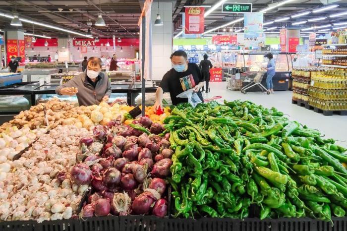 新疆30种主要蔬菜的批发与零售价格较疫情之初均有所回落