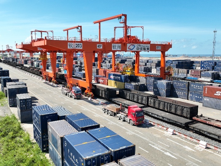 前8个月西部陆海新通道铁海联运班列运量同比增长26.8%