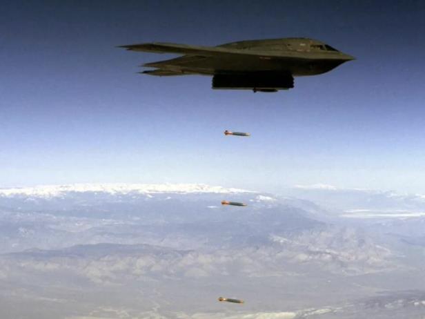 美空军秘密测试这款“新导弹”，隐含何种目的