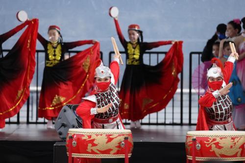 加拿大温哥华侨团举办第四届中国文化艺术节