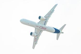 钱仲焱：C919的研制成功将成带动中国航空产业发展的“新引擎”