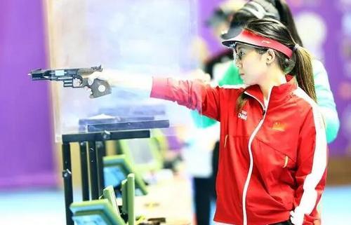 射击世锦赛：中国队获女子25米手枪团体金牌 拿满8个巴黎奥运参赛席位