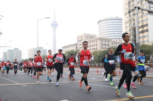 北京马拉松组委会：两位违规选手终身禁赛北马