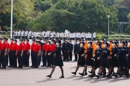 香港民安队举行70周年大会操 全面采用中式步操