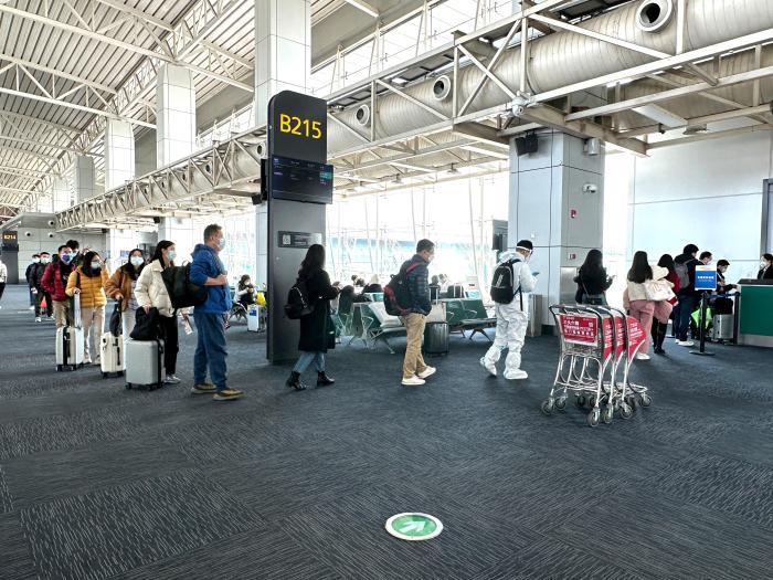 广州白云机场客流回暖 元旦假期进出港旅客料超20万人次