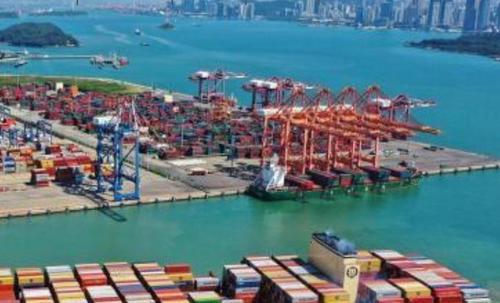 上海港集装箱吞吐量突破4730万标箱