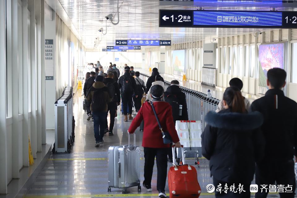 春運首日日照西站運行平穩有序日照海鮮成返鄉旅客最佳伴手禮