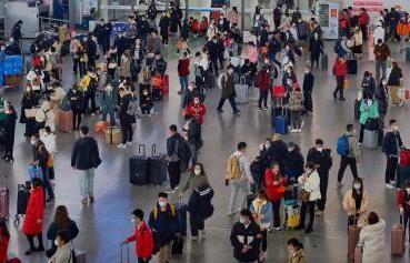 春运返程客流回升 广铁1月24日预计发送旅客107万人次