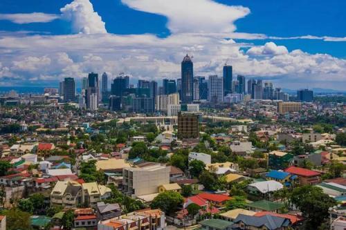 菲律宾2022年债务膨胀至13.4万亿比索